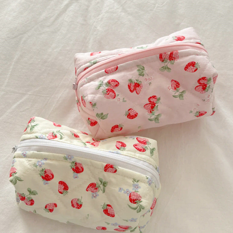 Multifunktionale Reise-Kosmetiktasche mit Blumenmuster – Bild 6 | LuxeStyle