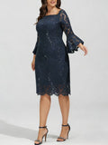 Elegantes Kleid mit Stickerei – Bild 1 | LuxeStyle