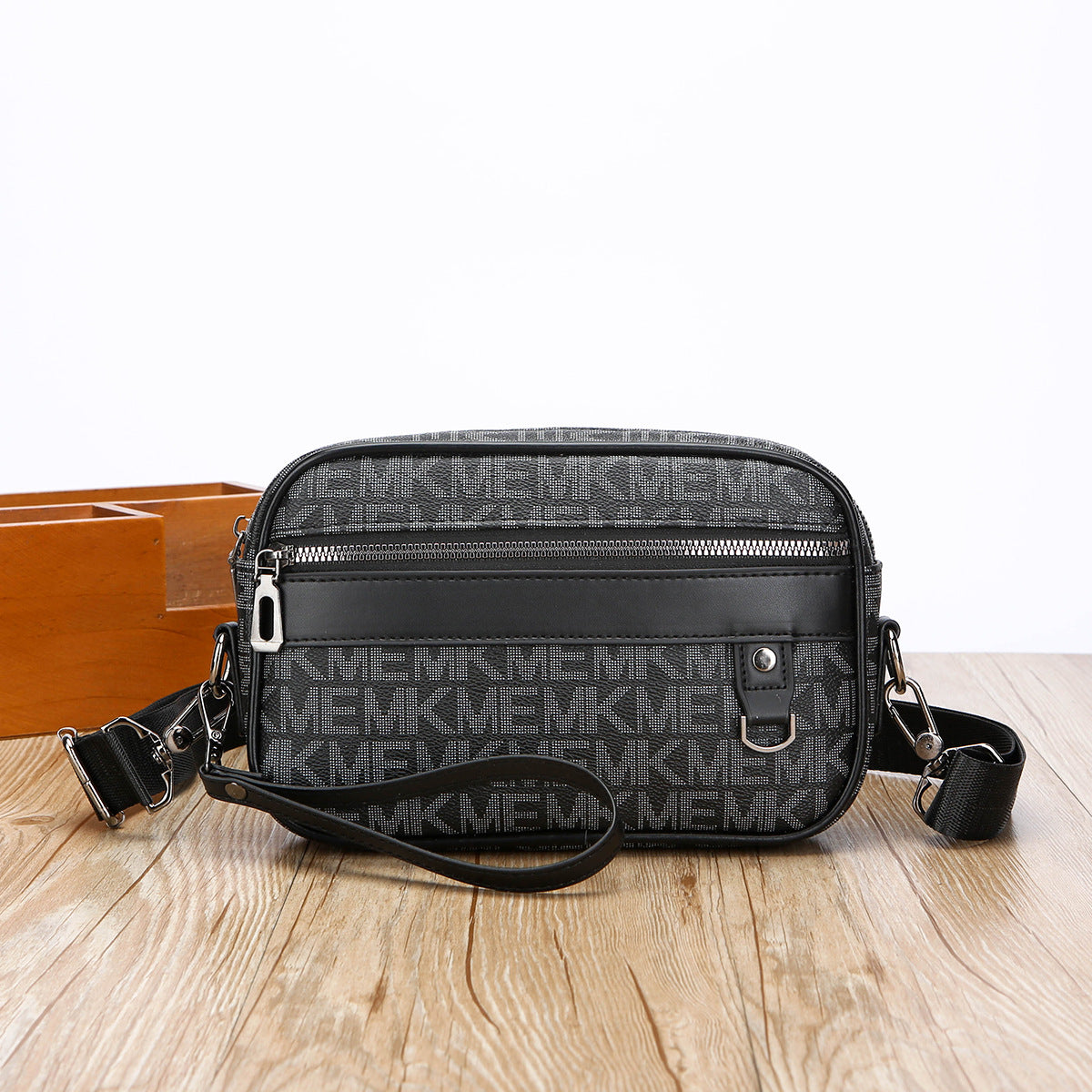 Grosses Schulter-Umhänge-Boardbag für Herren – Bild 5 | LuxeStyle