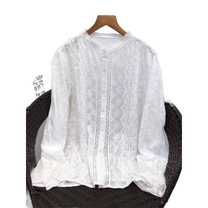Besticktes Langarmshirt mit Spitzenbesatz – Bild 4 | LuxeStyle