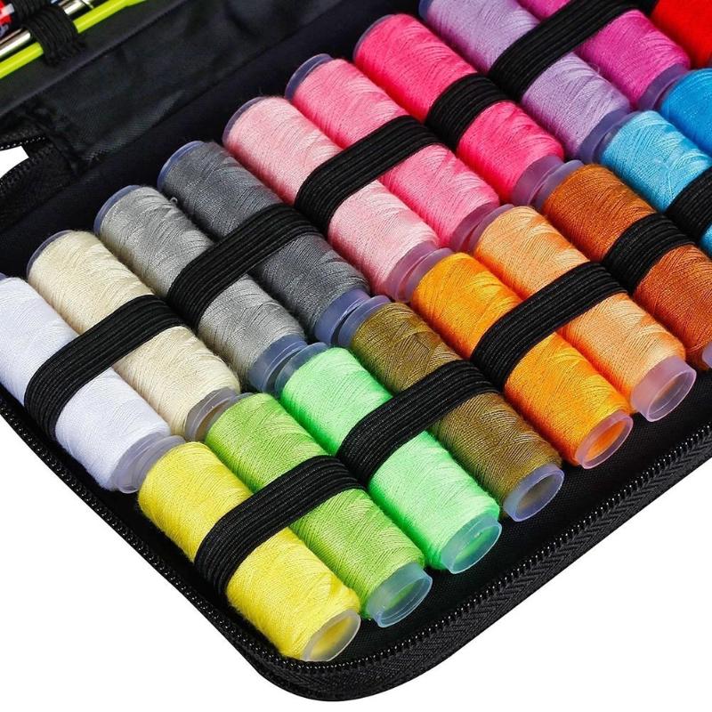 Reise-Nähset in praktischer Zipper-Tasche