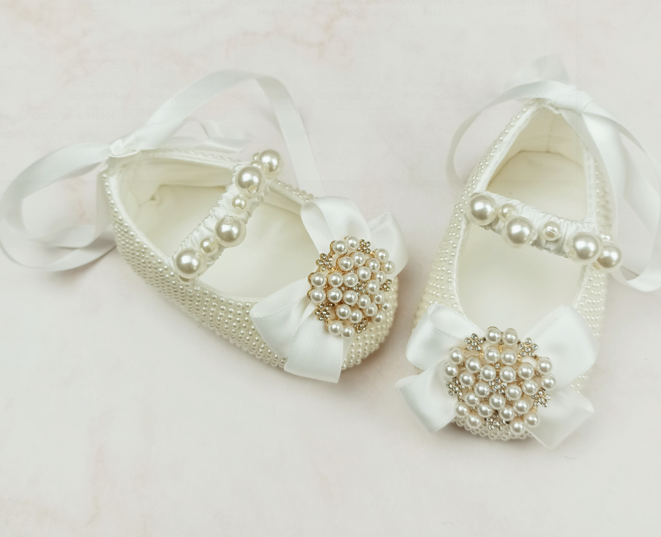 Perlen Schuhe für Kleinkinder – Bild 3 | LuxeStyle