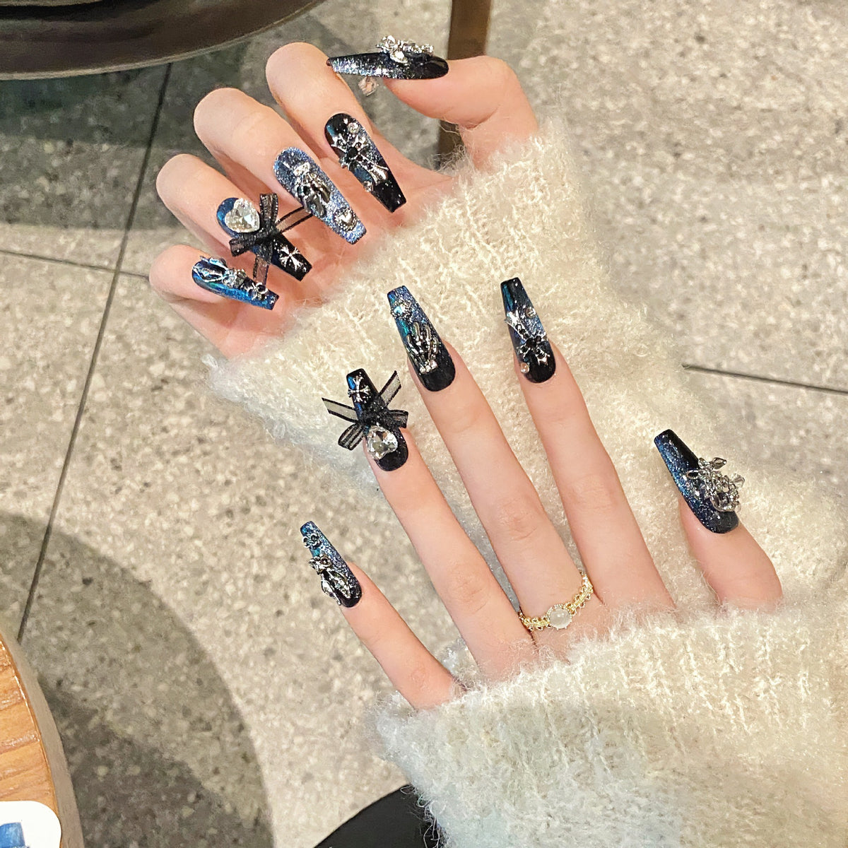 Nagelsticker Rose – Bild 3 | LuxeStyle