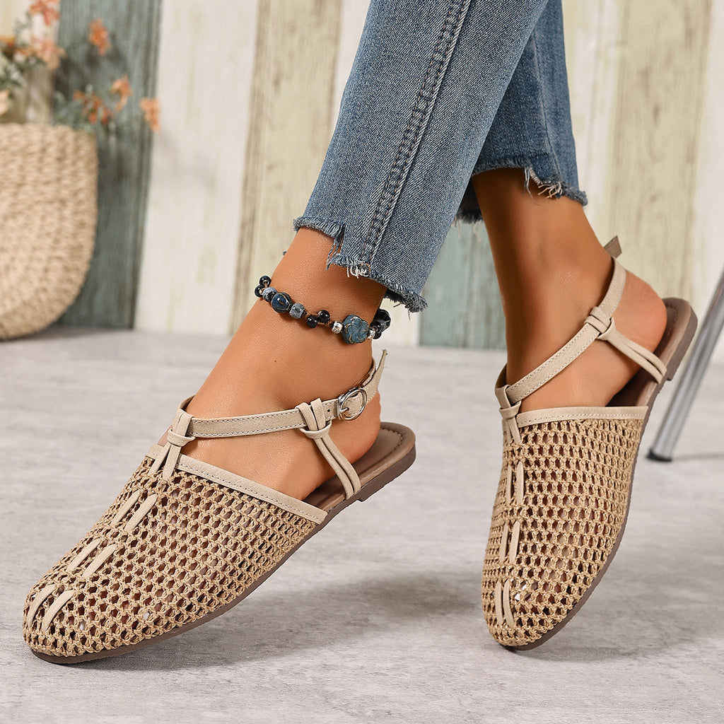 Bequeme Flats mit Schnalle