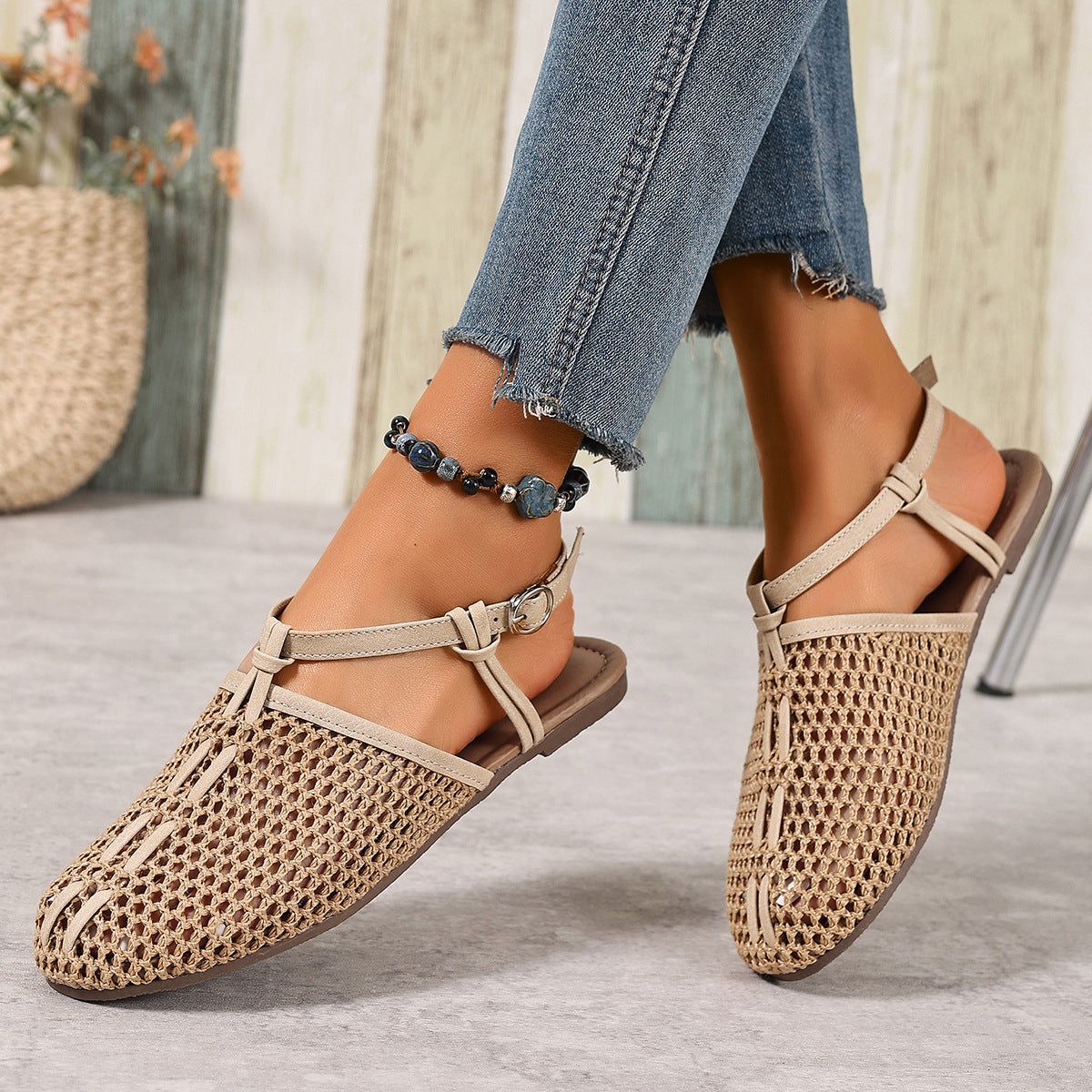 Bequeme Flats mit Schnalle