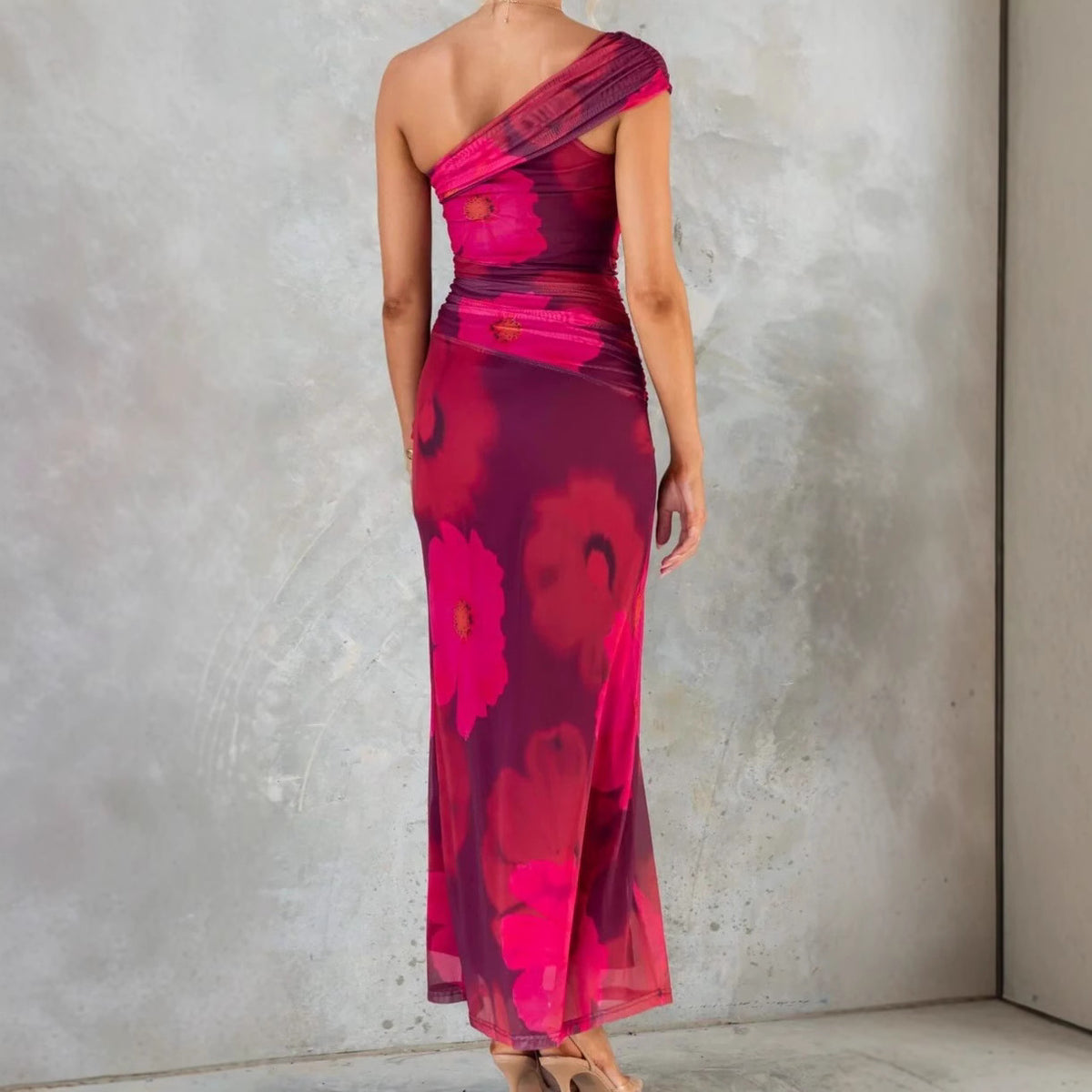 Rote Tank-Party-Robe – Bild 1 | LuxeStyle