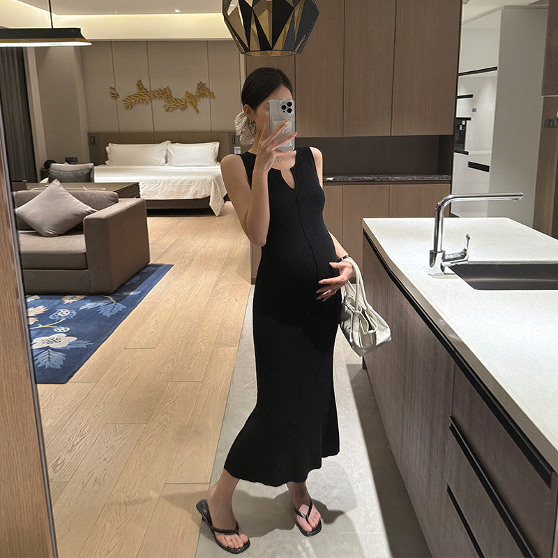 Ärmelloses Strickkleid für Schwangerschaft im French-Stil – Bild 2 | LuxeStyle