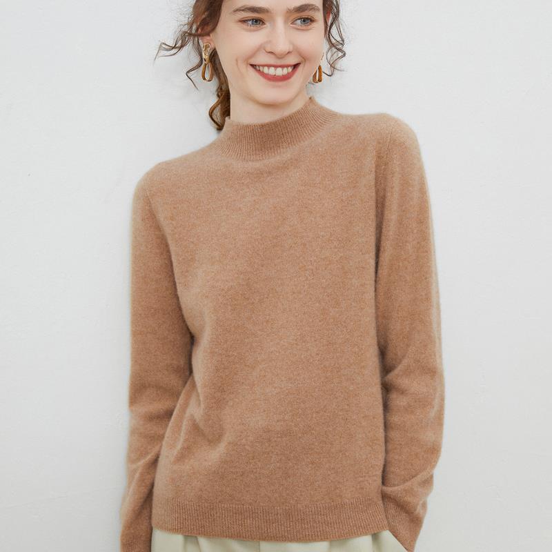 Wollpullover mit Halbkragen