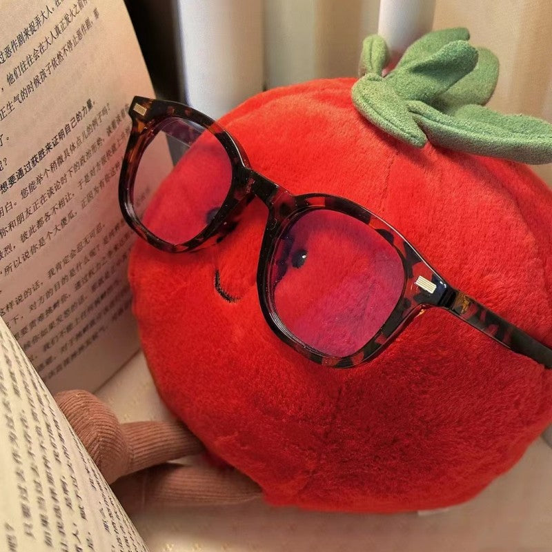 Tomaten-Plüschfigur