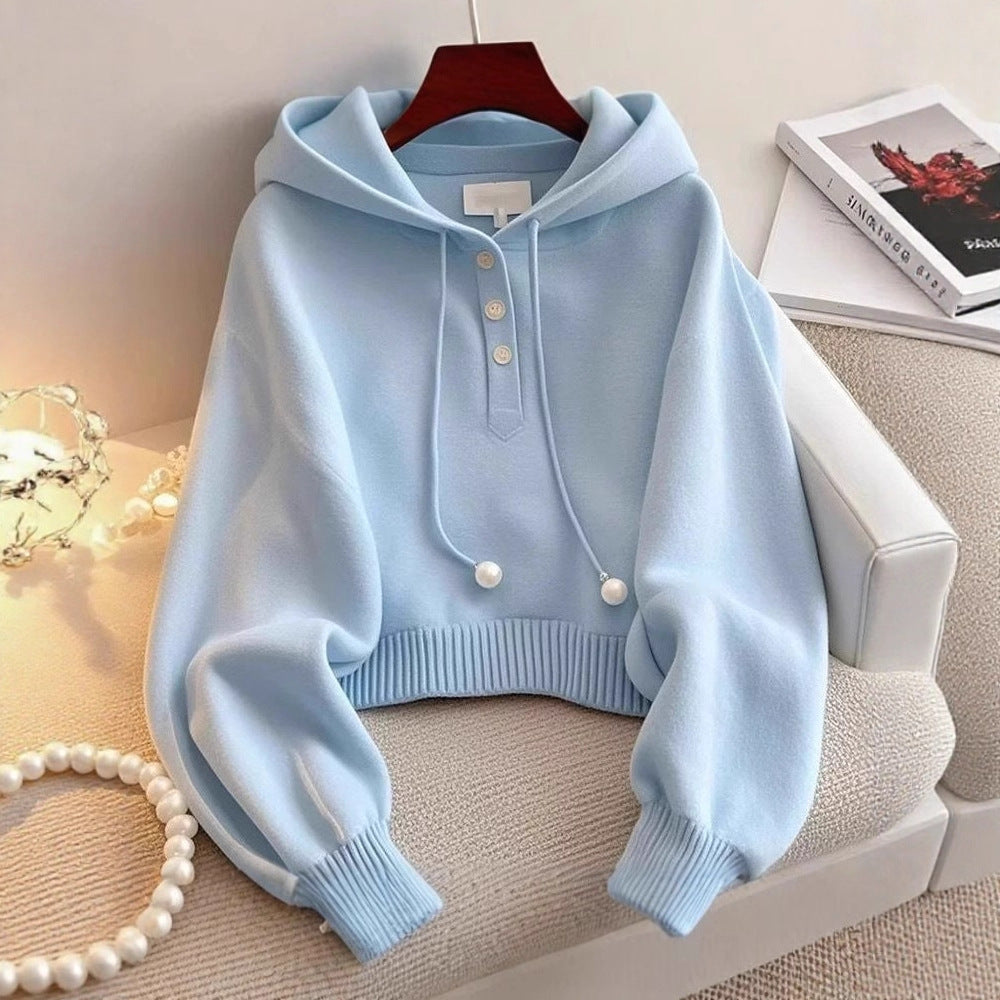 Blaue Kapuzen-Sweater