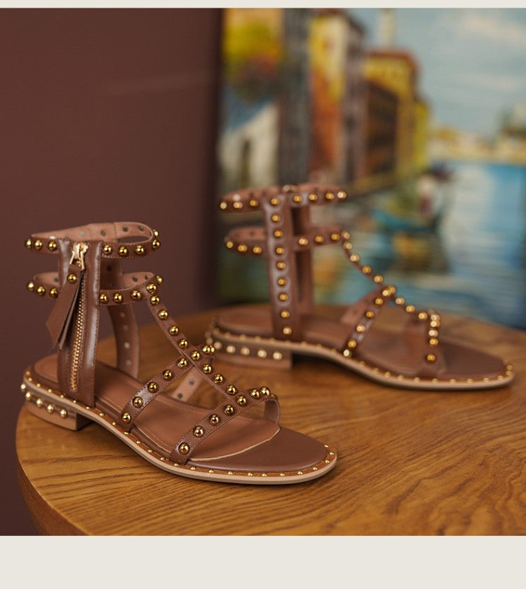 Römer Sandalen mit Nieten – Bild 11 | LuxeStyle