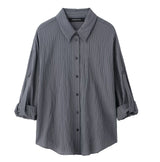 Farbe: Grau gestreift