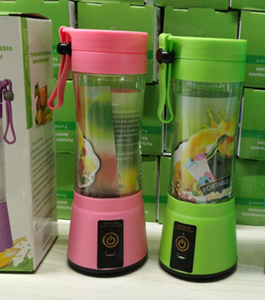 USB-Portabler Mini-Blender mit 6 Messern