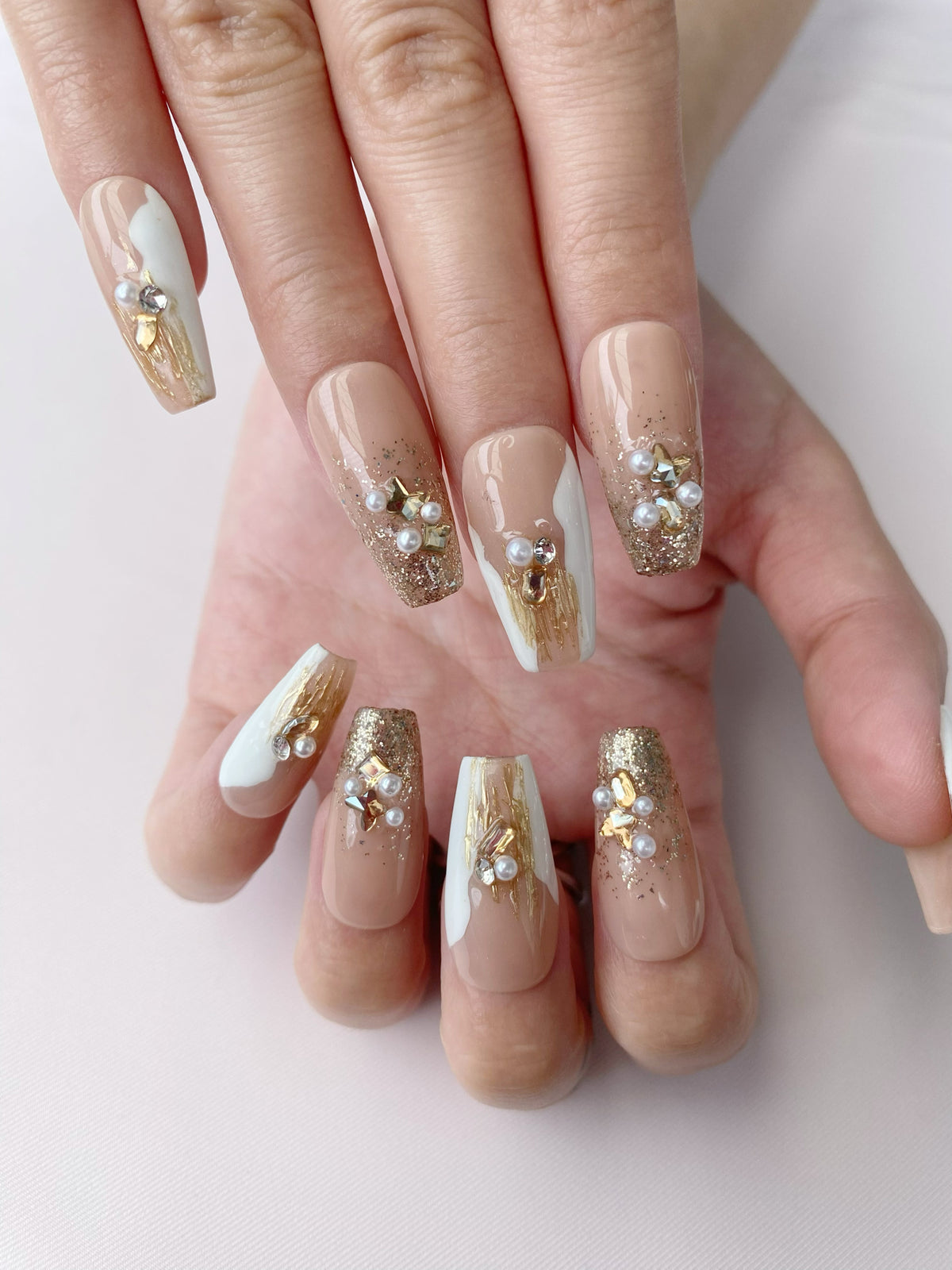 Niche Advanced Finished Manicure – Bild 2 | LuxeStyle