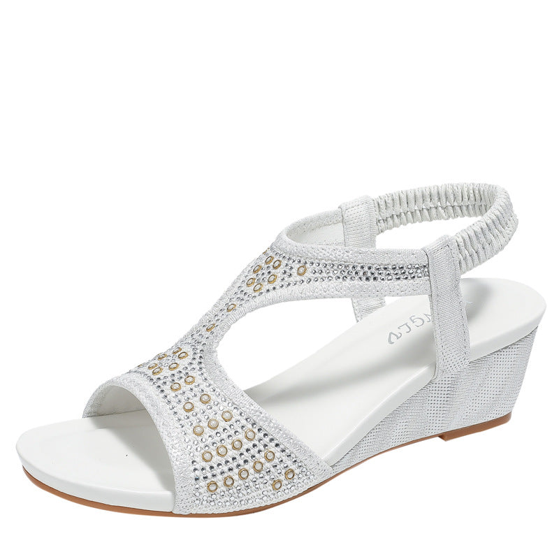 Keil-Sandalen mit Elastikband und Strass – Bild 5 | LuxeStyle