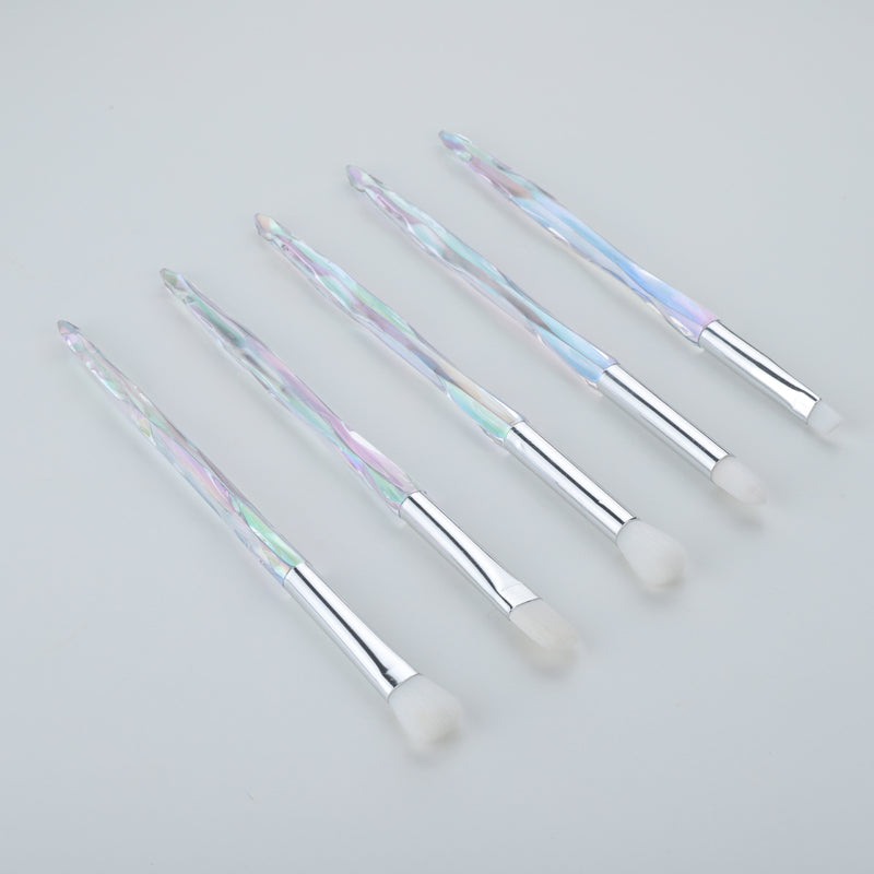 Lidschatten-Pinselset für Einsteiger – Bild 4 | LuxeStyle