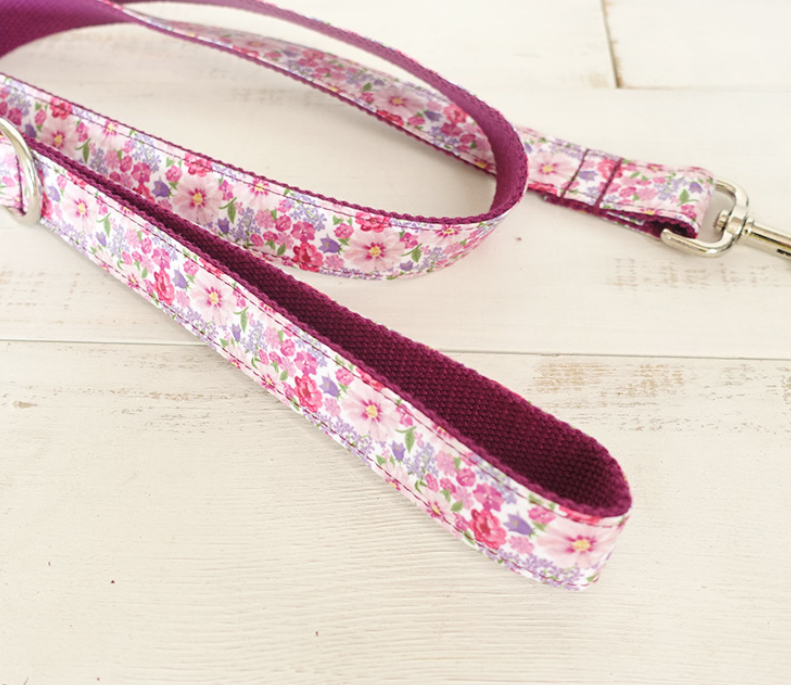 Hundeleine «Purple Flower» – Bild 4 | LuxeStyle
