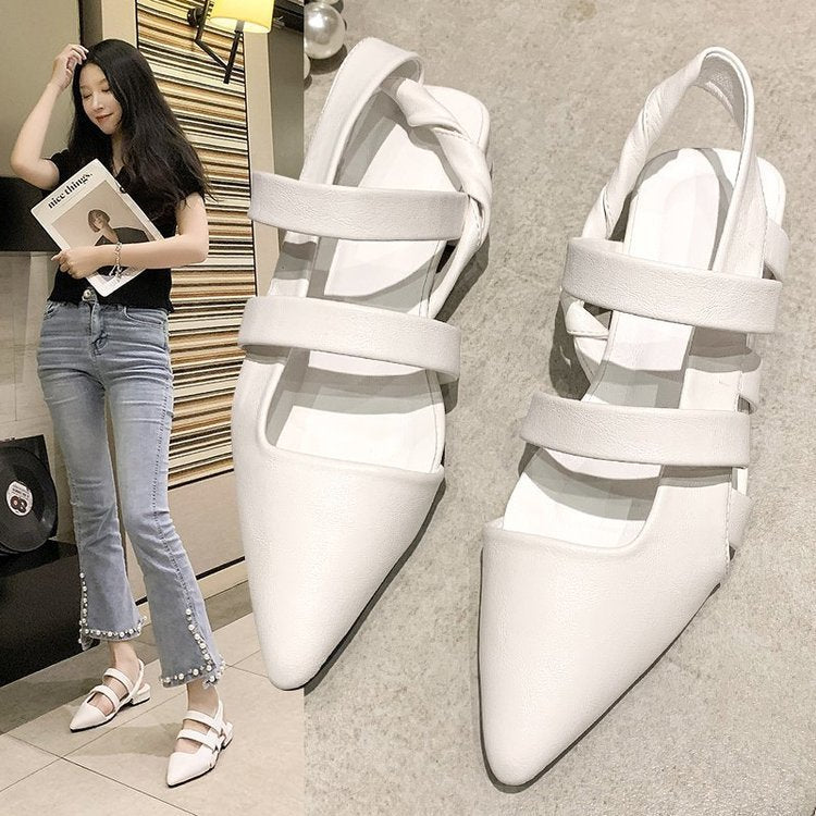 Sandalen mit spitzer Zehenpartie – Bild 8 | LuxeStyle