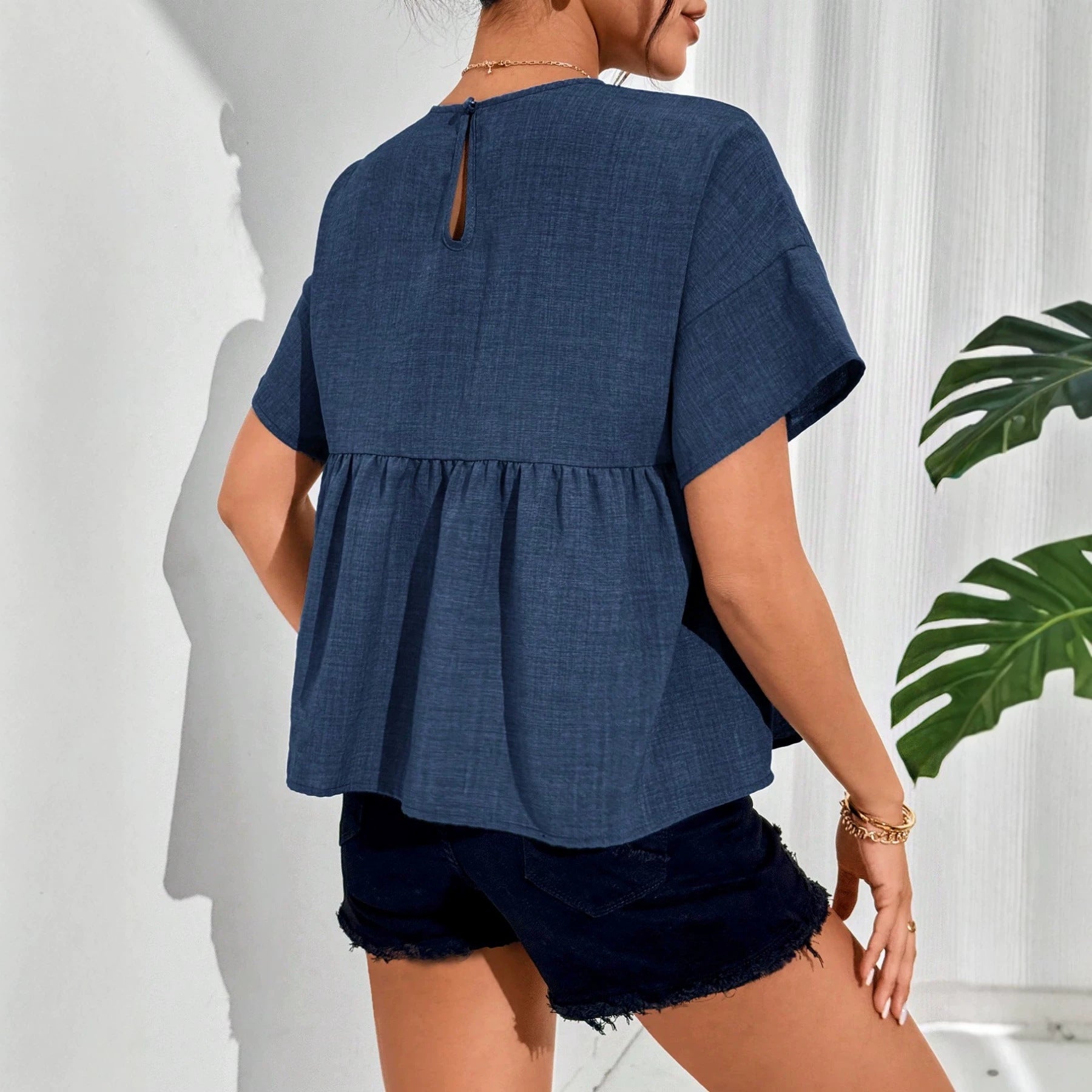 Minimalistisches Leinen-Shirt mit Rundhals
