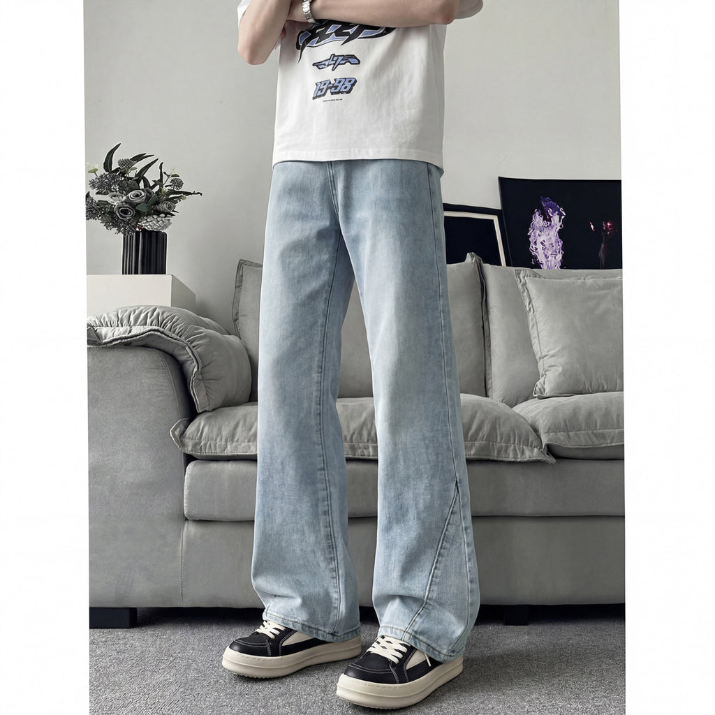 Herren Bootcut Jeans mit schmalem Schnitt