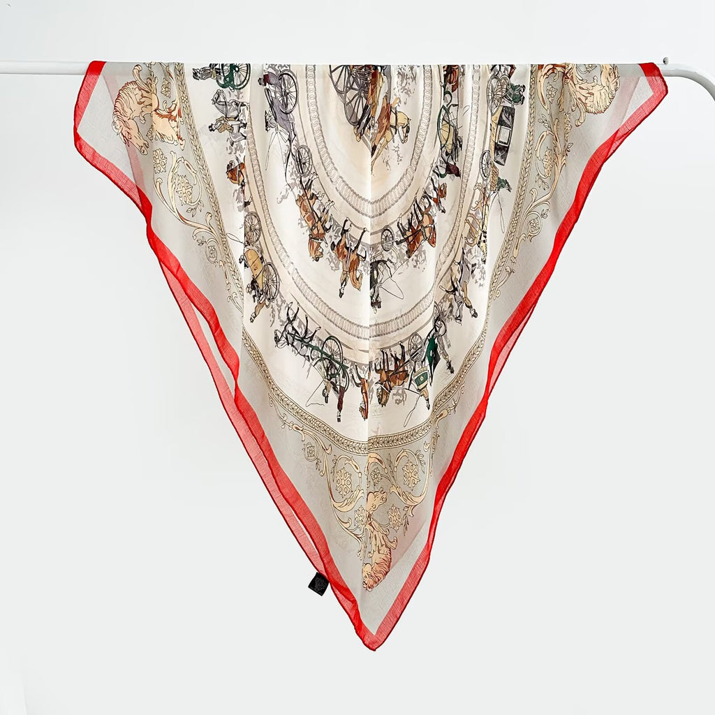 Vielseitiger Chiffon-Schal mit Blumenmuster