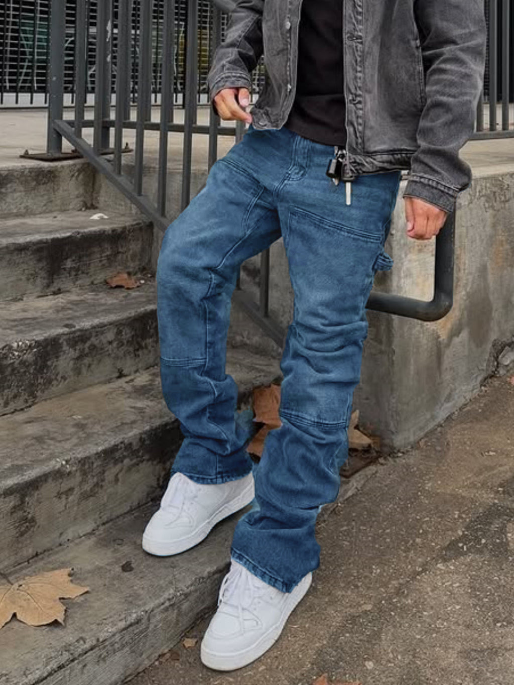Weite Stretch-Jeans mit Rissen für Herren