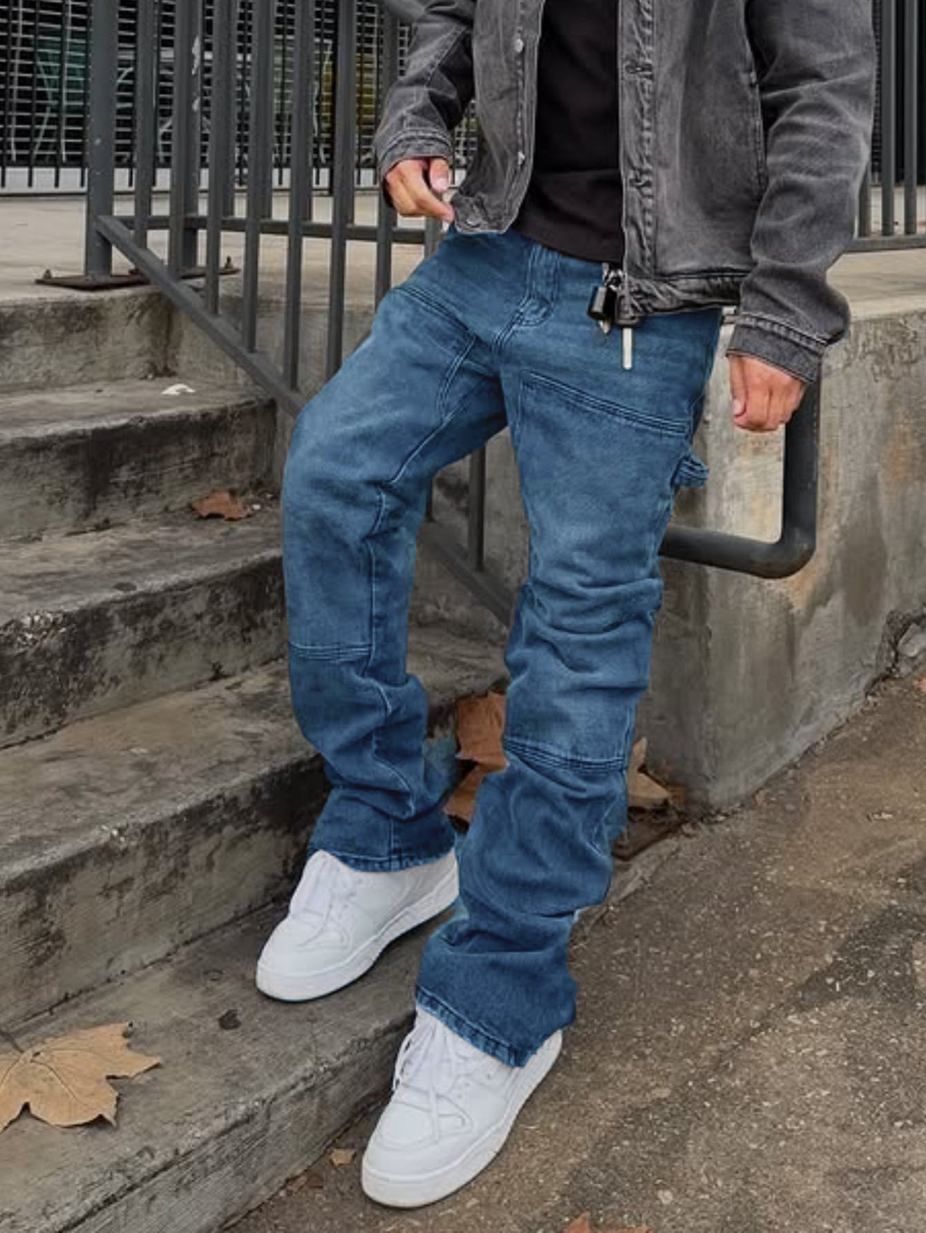 Weite Stretch-Jeans mit Rissen für Herren