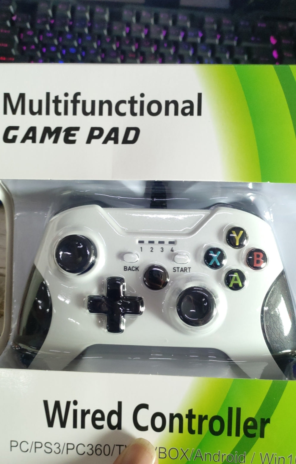 Kabelgebundener USB Game Controller für Xbox One – Bild 4 | LuxeStyle