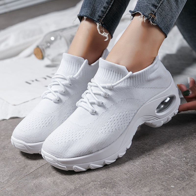 Sportliche Strick-Socken-Schuhe mit Plateau
