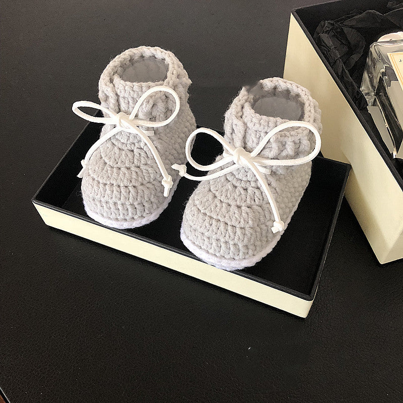 Handgefertigte Baby-Schuhe – Bild 3 | LuxeStyle