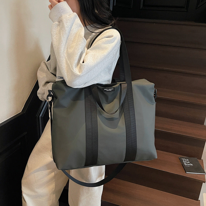 Leichte Business-Tote für Reisen 20-35 L – Bild 4 | LuxeStyle