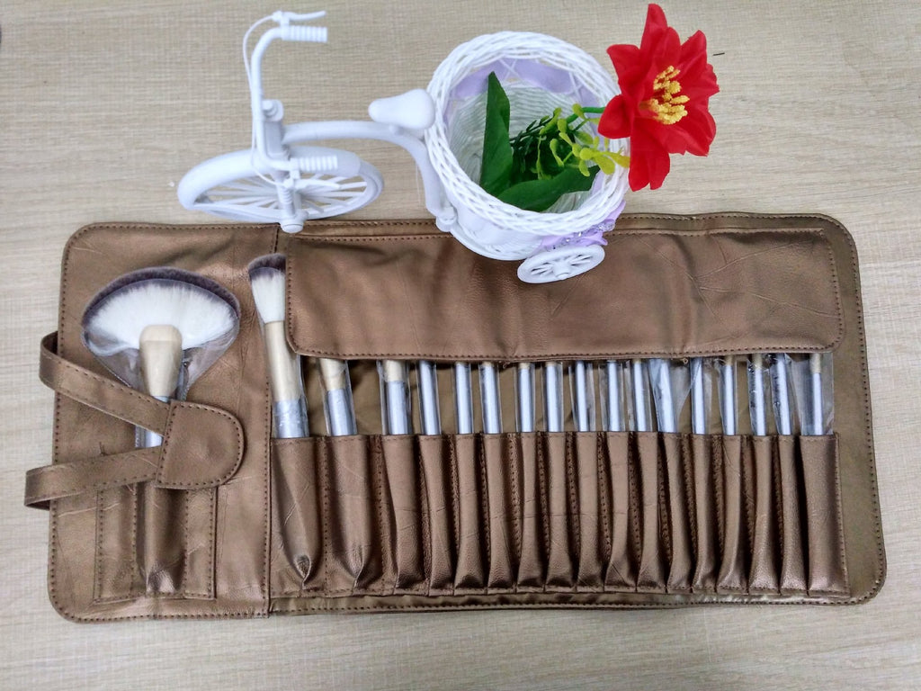 12/18/24 Bürsten-Set – Bild 6 | LuxeStyle