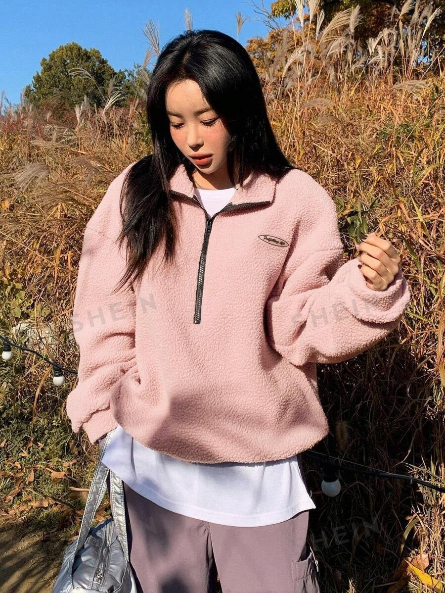 Damen Sweatshirt mit Schlaufe und Aufschrift