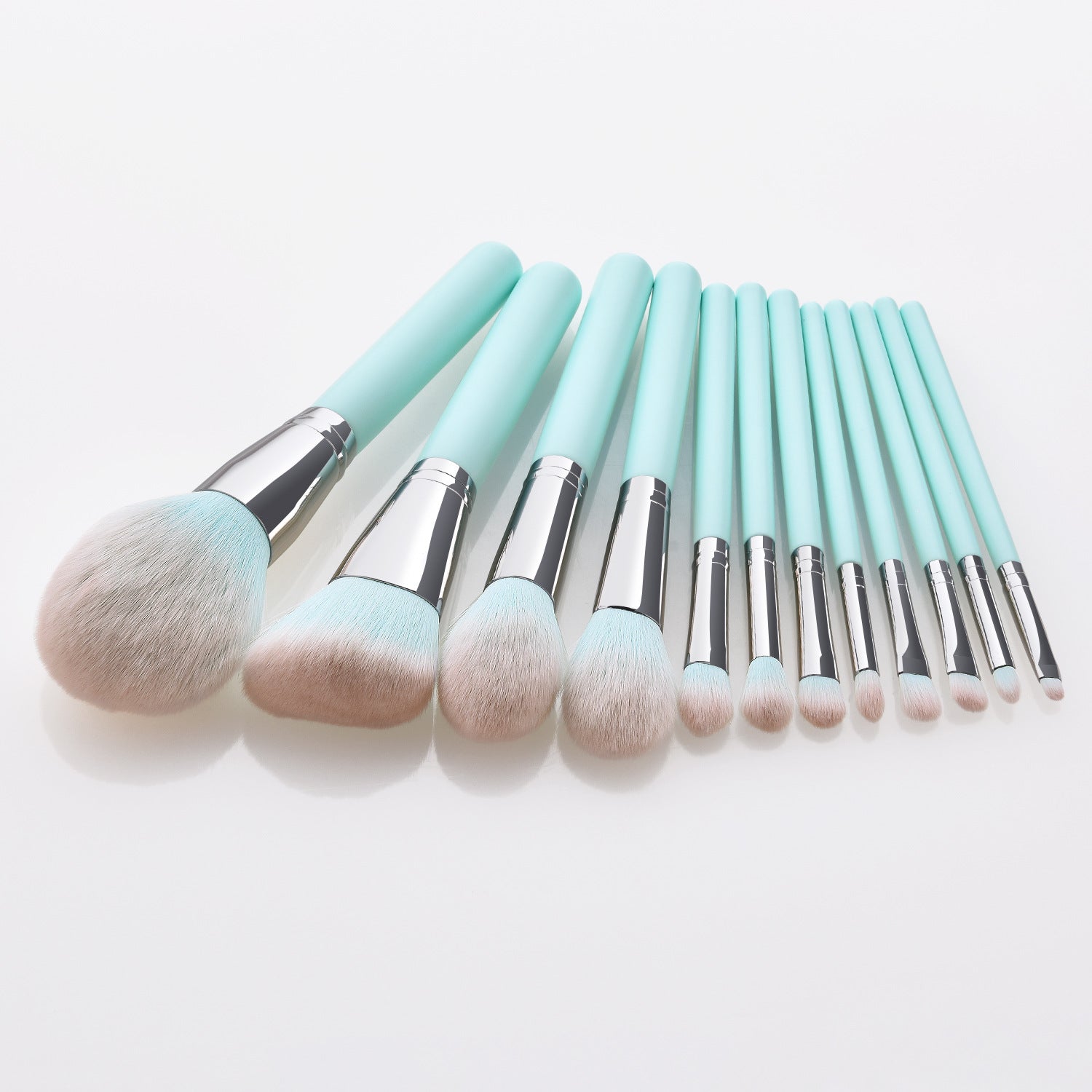 12 hellblaue Make-up Pinsel