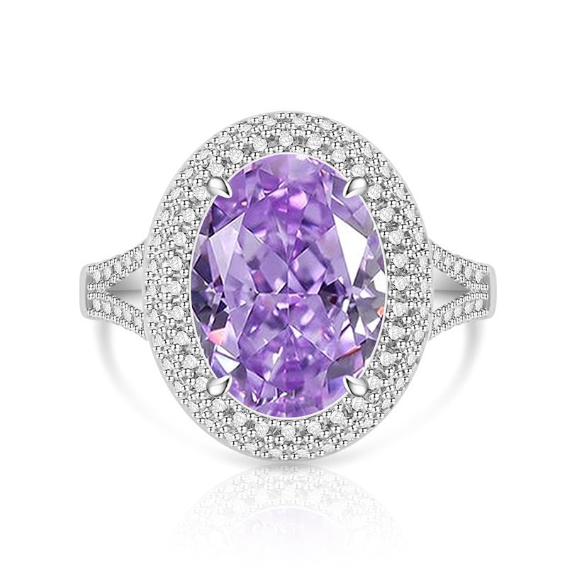 Verstellbarer Ring mit schimmerndem Zirkonia