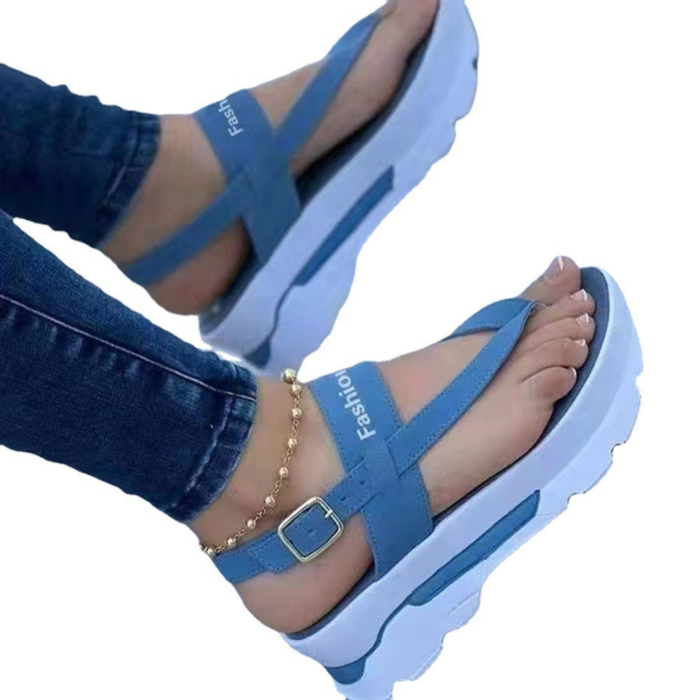 Plateau-Sandalen mit Zehensteg, Riegel-Verschluss | LuxeStyle