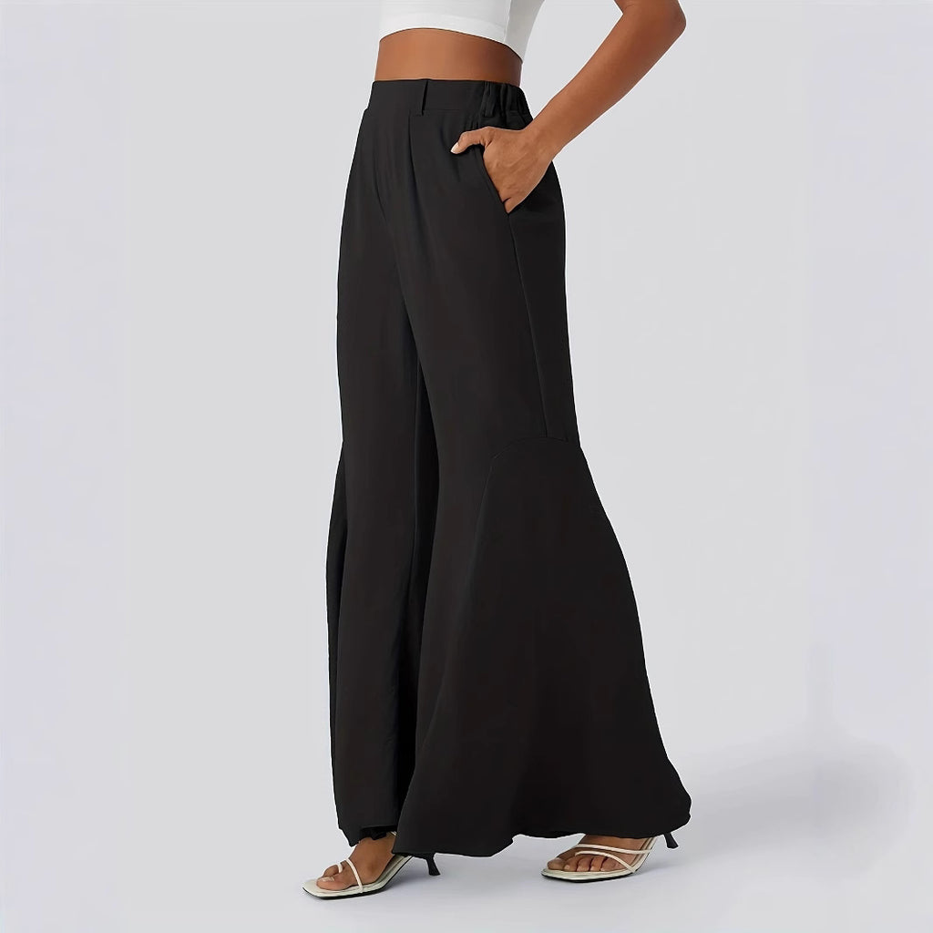 Elegante weite Hose mit ausgestelltem Bein