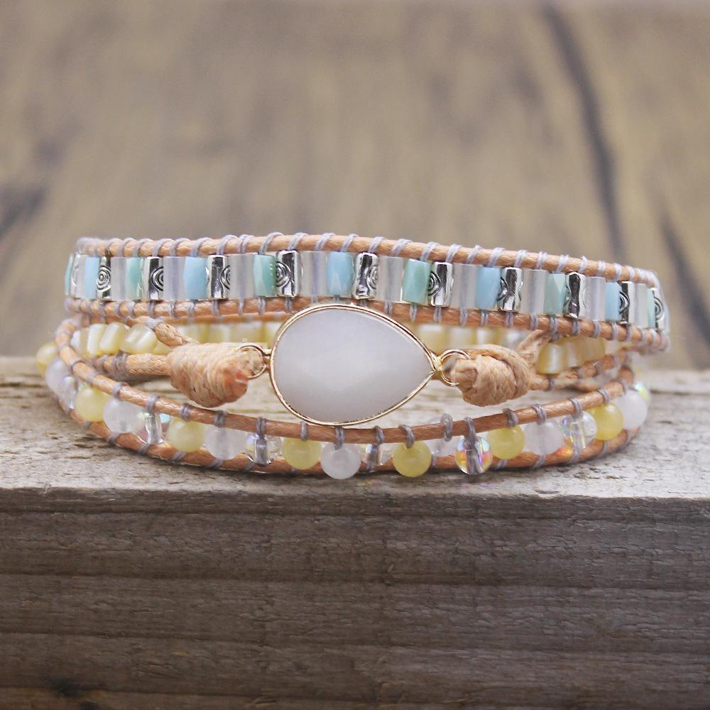 Handgewobenes Lederarmband mit Naturstein