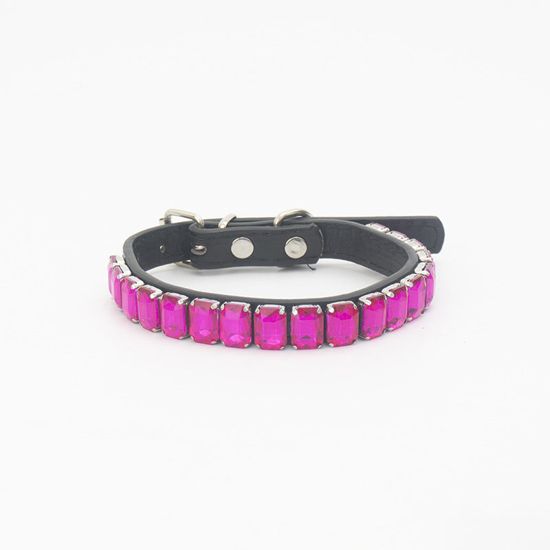 PU-Halsband für Hunde und Katzen – Bild 5 | LuxeStyle
