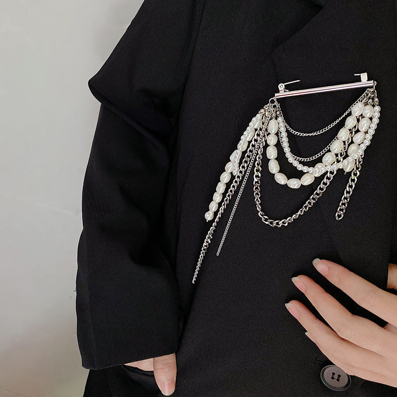 Brosche mit Quaste und Perle – Bild 2 | LuxeStyle
