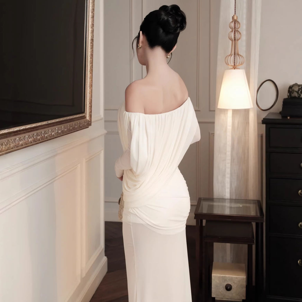 Off-Shoulder Kleid mit geradem Schnitt