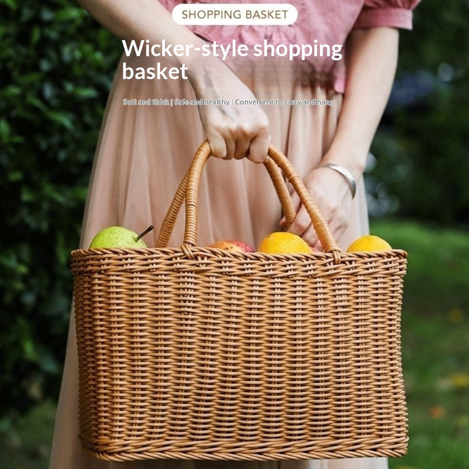 Handgeflochtener Rattan-Korb – Bild 1 | LuxeStyle