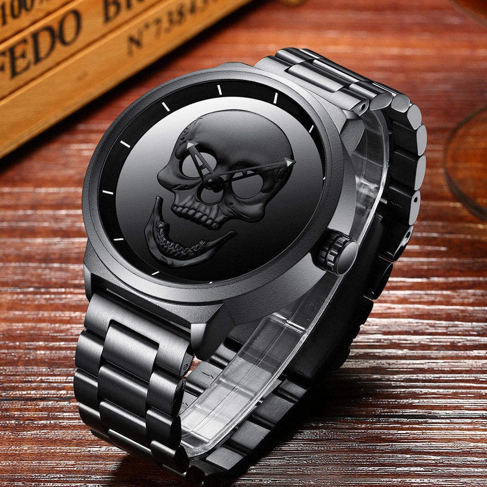 Herren-Quarzuhr mit Totenkopf und Stahlband – Bild 3 | LuxeStyle