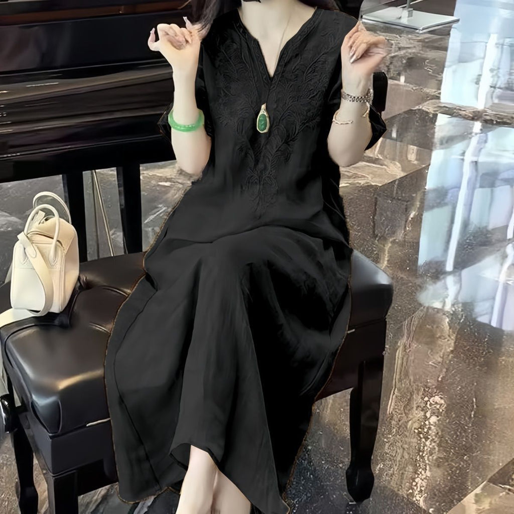 Besticktes V-Ausschnitt Leinenkleid
