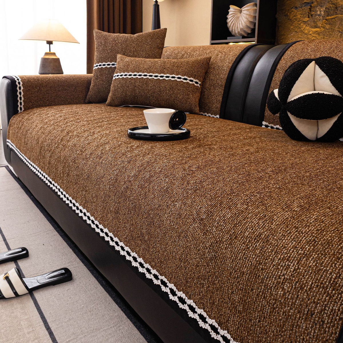 Sofa-Kissen rutschfest und kratzfest – Bild 2 | LuxeStyle