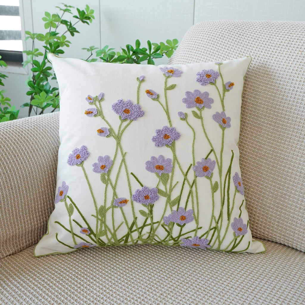 Blumenkissenhülle mit Stickerei