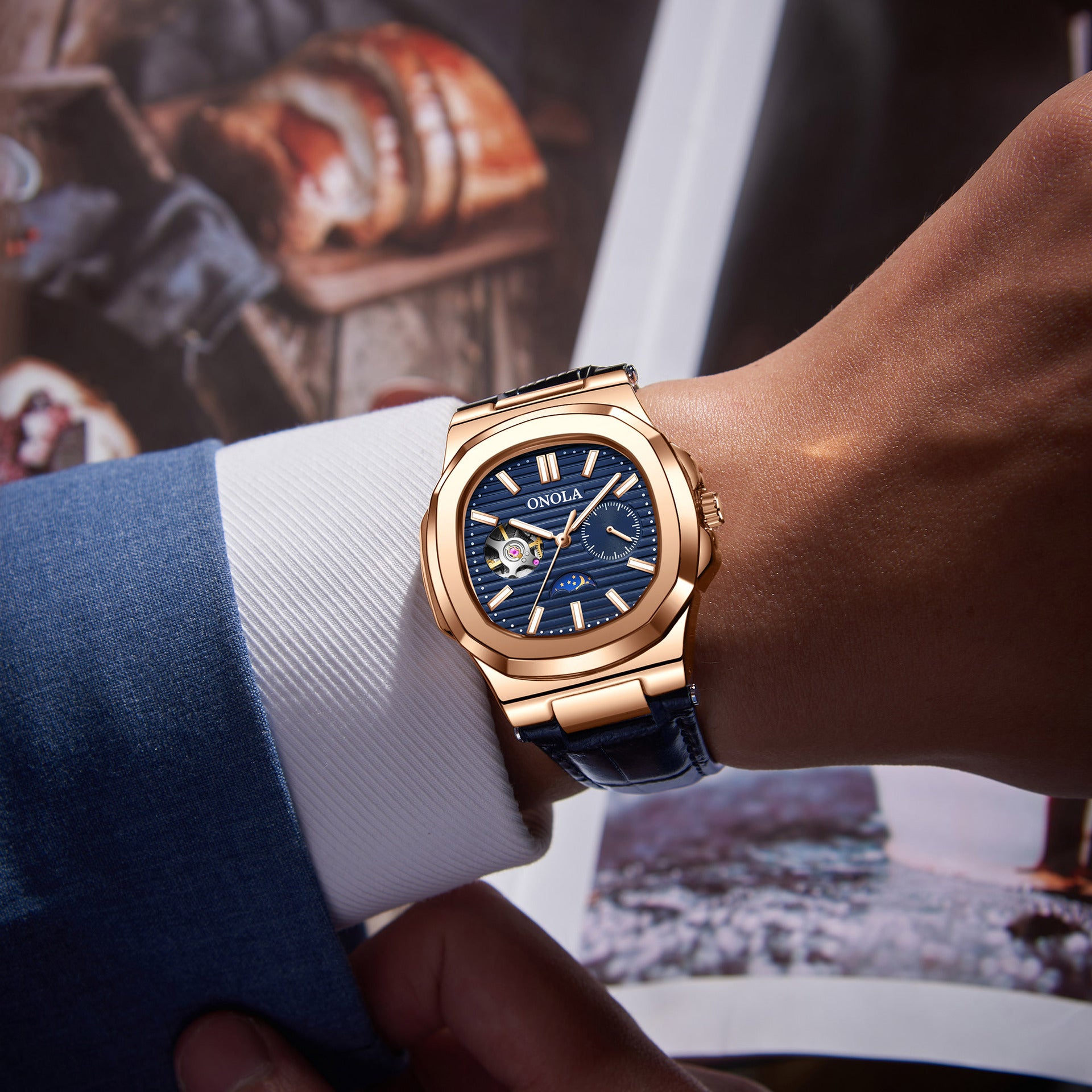 Mechanische Armbanduhr mit Mondphase