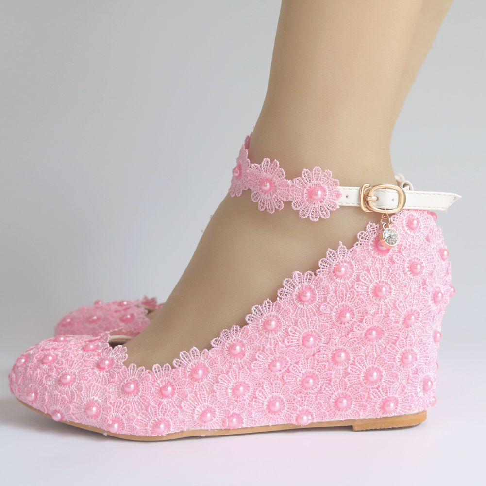 Weisse Plateau-Pumps mit Keilabsatz – Bild 3 | LuxeStyle
