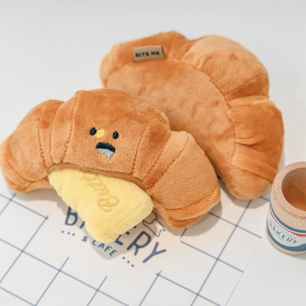 Plüschtier mit Sound für Hunde – Butter Croissant