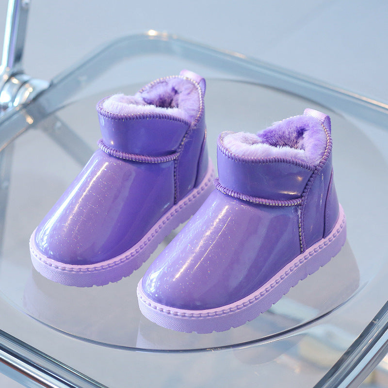 Warme Kinder-Stiefeletten mit glänzenden Akzenten – Bild 5 | LuxeStyle